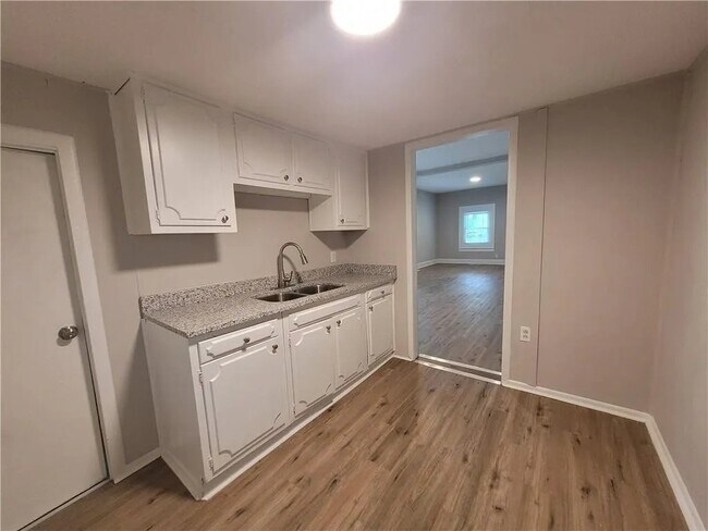 Foto del edificio - 2715 Delaware St