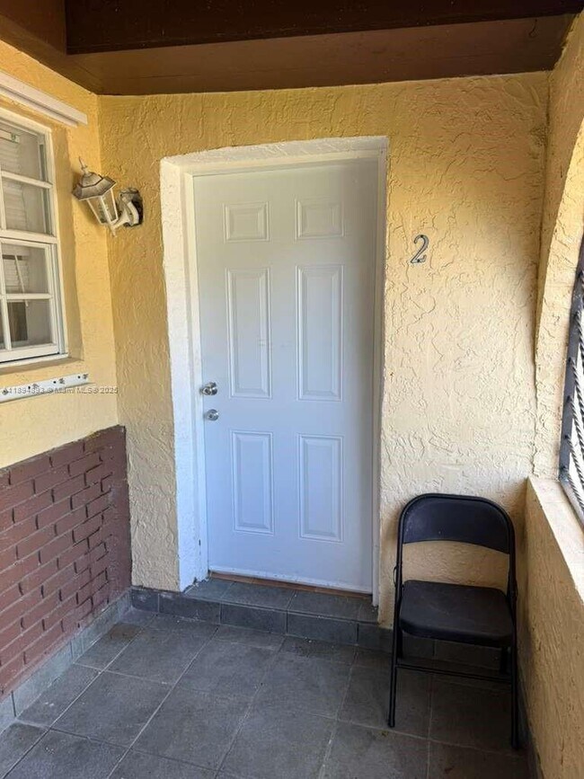 Foto del edificio - 1030 NW 106th St