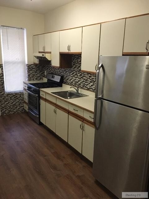 Primary Photo - 2112 23rd Dr