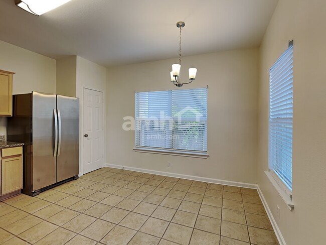 Building Photo - 22234 Goldcrest Run