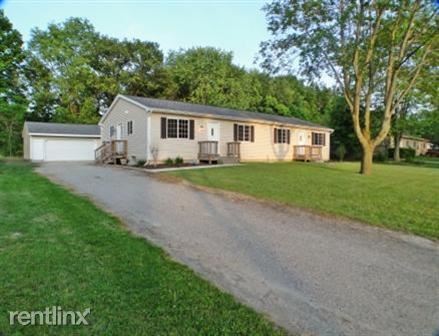 Primary Photo - 2 br, 1 bath Duplex - 10972 Mountain Ash A...