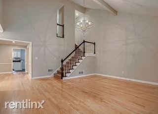 Foto del edificio - 1 br, 2 bath House - 1240 Defoor Ct NW