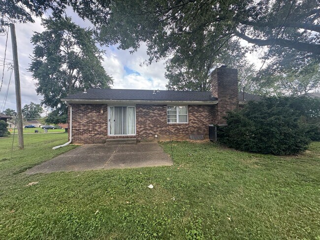 Foto del edificio - 3512 Ridgeway Ave