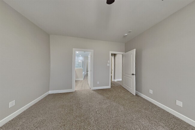 Foto del edificio - 4718 Wild Bluebonnet Way