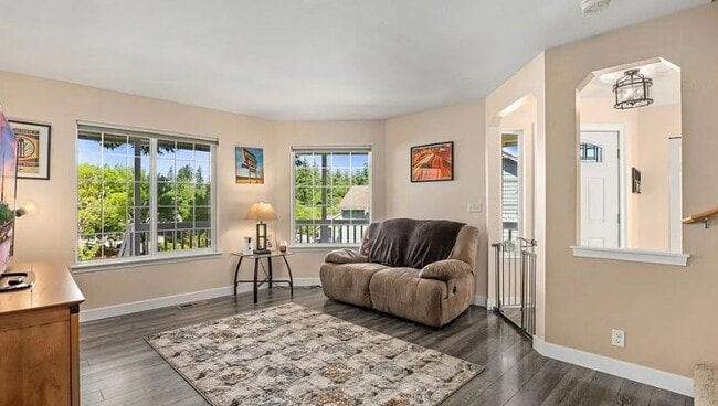 Building Photo - 2943 Lowren Loop