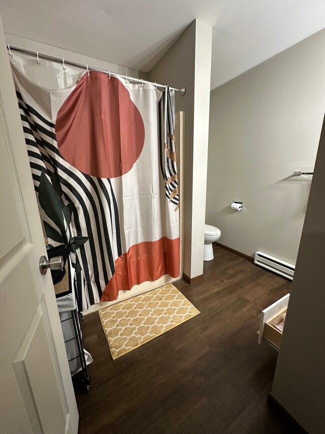 Building Photo - 1116 12th St