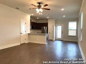 Foto del edificio - 10314 Lynwood Branch