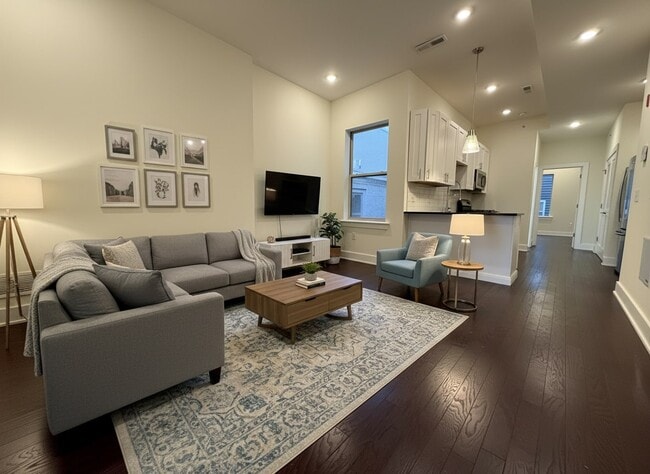 Photo - 1431 N 5th St Apartment