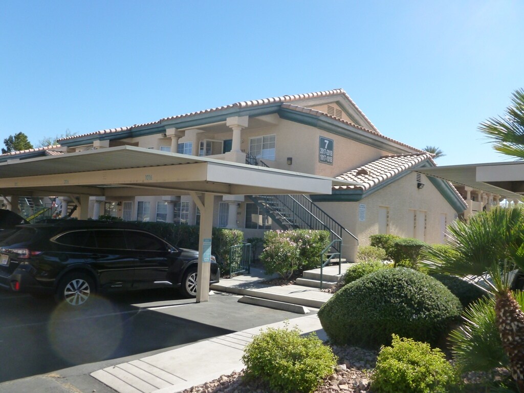 Foto principal - 8410 Eldora Ave