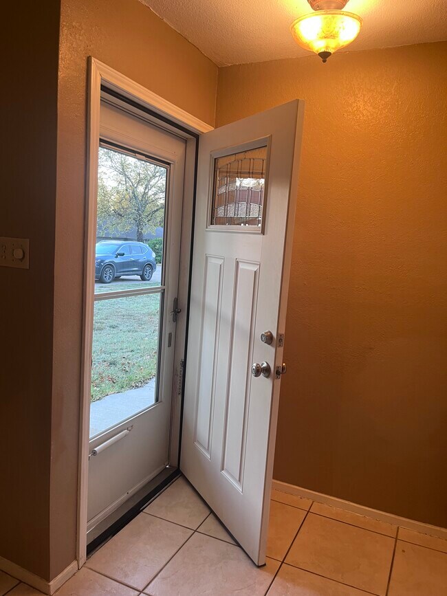 Foto del edificio - 312 Spring Branch Ln