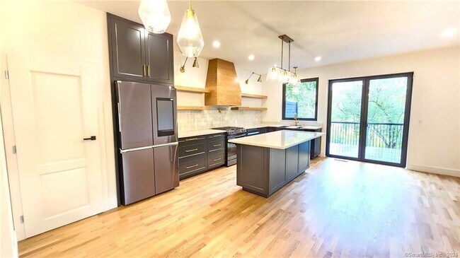 Building Photo - 1017 Mill Hill Terrace