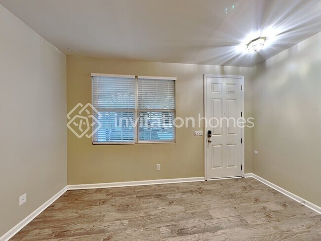 Building Photo - 142 Nacoochee Way