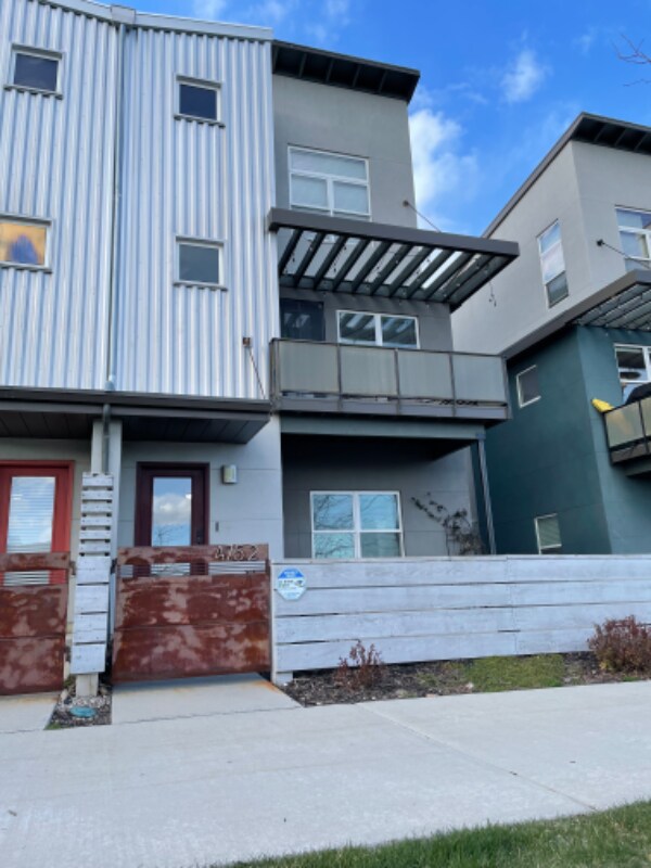 Foto del edificio - 4752 W S Jordan Pkwy