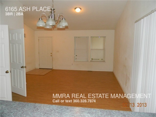 Building Photo - 6165 Ash Pl