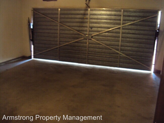 Foto del edificio - 4242-4248 W Douglas Ave