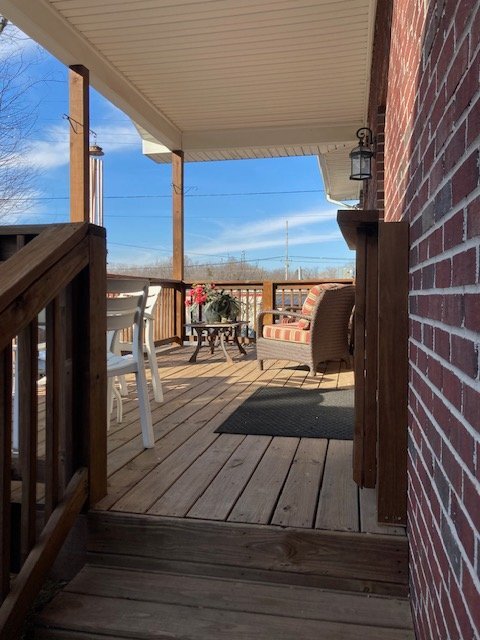 Building Photo - 218 Kratz Ln