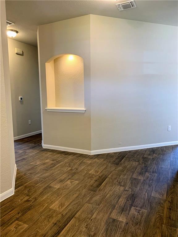 Foto del edificio - 3323 Brywood Dr
