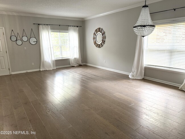 Building Photo - 1010 Garrison Dr
