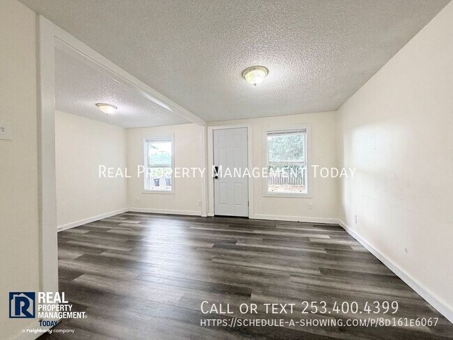 Foto del edificio - 7505 156th St E-