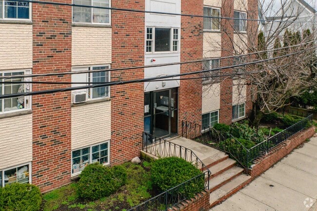 Building Entrance - Central Court Condominiums