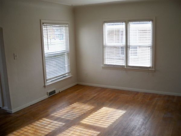 Building Photo - 2341 Eastern Ave SE