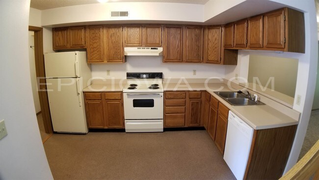 Foto del edificio - 1360 Daleview Dr