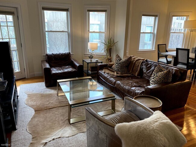 Building Photo - 2 br, 1 bath  - 226 Banks St Apt 5R