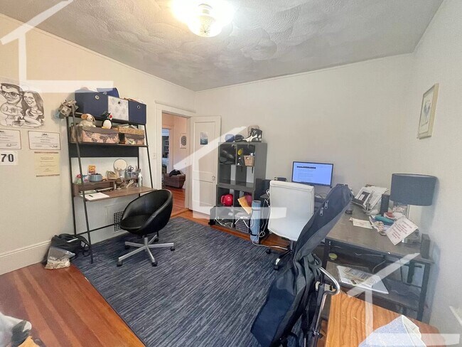 Foto del edificio - Rare value three bedroom