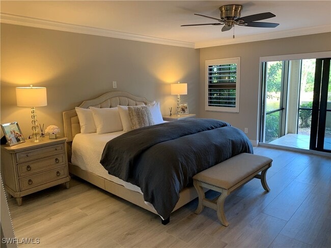 Foto del edificio - 6080 Pelican Bay Blvd