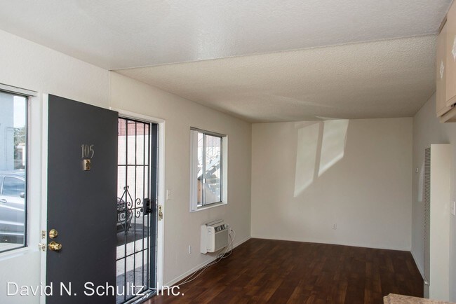 Building Photo - 3333 Andrita St