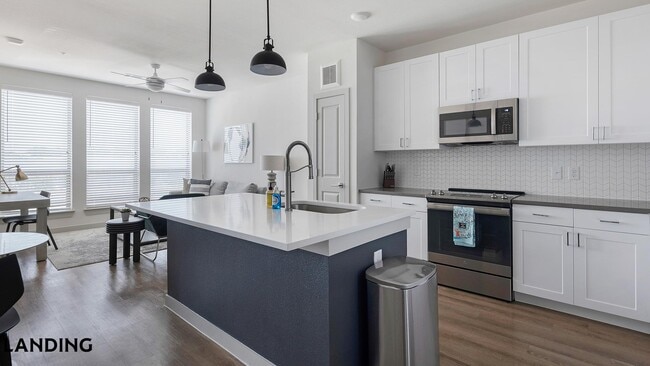 Building Photo - 11214 N FM 620