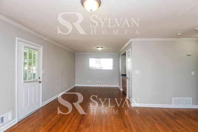 Photo - Carve Out a Great Life Here! House