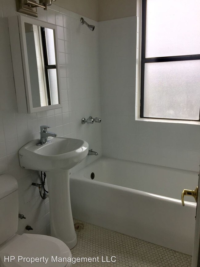 Foto del edificio - 5455 S Blackstone Ave