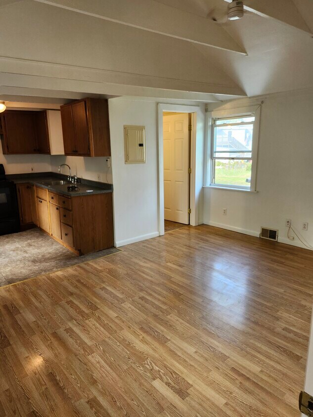 Foto principal - 305 8th St