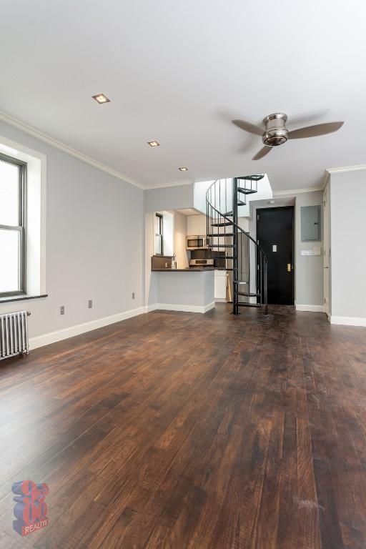 Foto principal - 345 W 53rd St