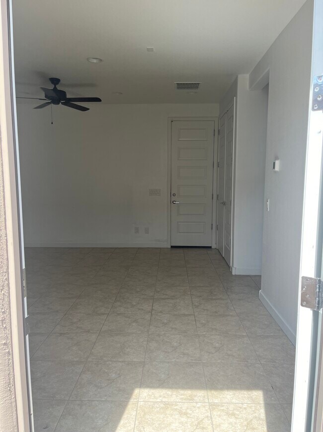 Entrance view - 2216 W Donner Dr