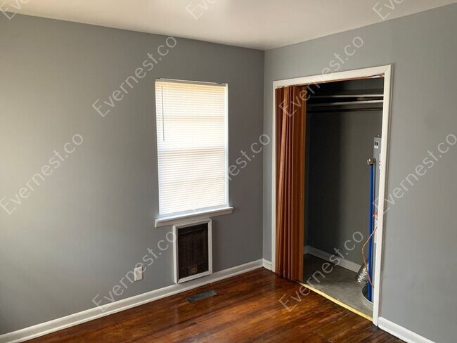 Building Photo - 737 47th St N