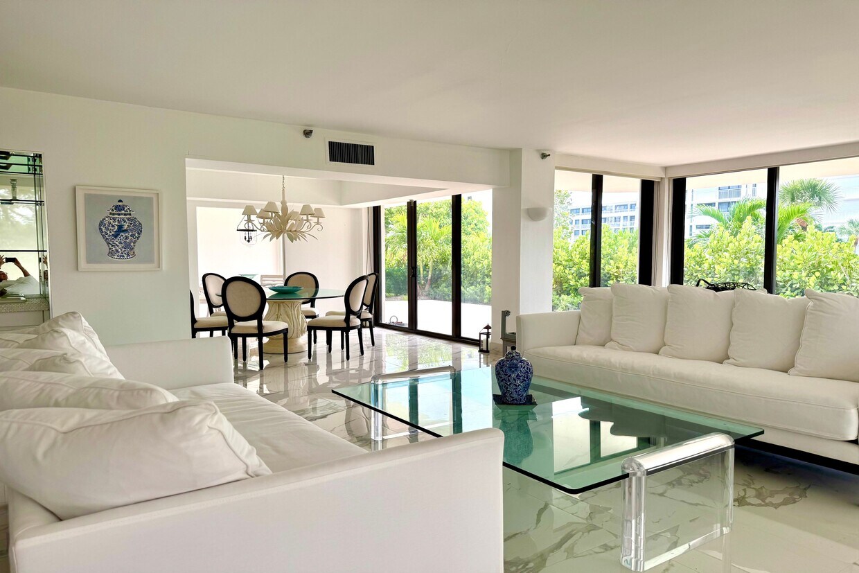 Foto principal - 2580 S Ocean Blvd