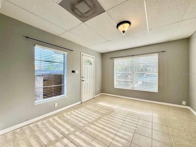 Building Photo - 12708 Woodleigh Ave