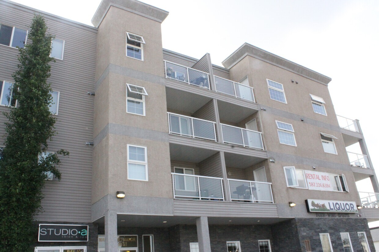 Primary Photo - 4910 50 St