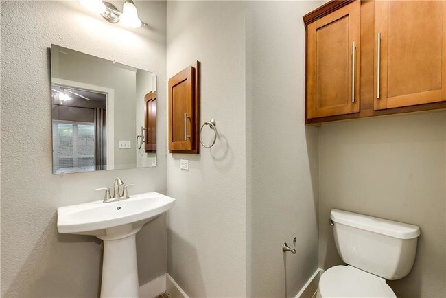 Building Photo - 1615 Tribeca Way