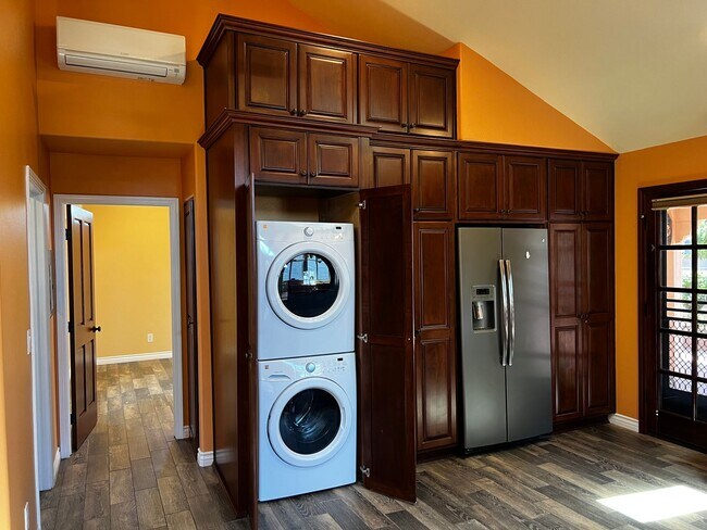 Foto del edificio - Beautiful Spanish Style 1 Bed 1Bath Home f...