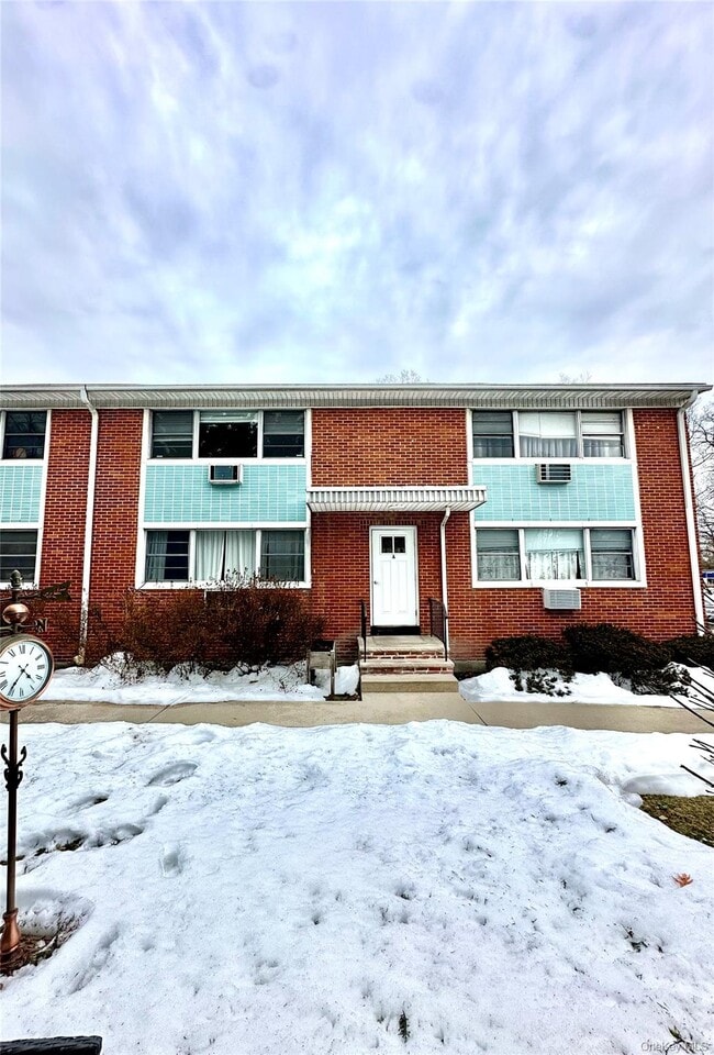 Building Photo - 174 N Middletown Rd