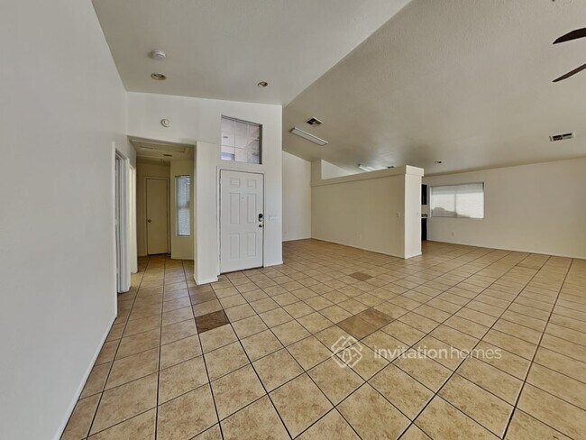 Building Photo - 9970 W Monterosa Ave