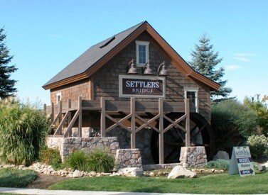 Building Photo - Settler's Bridge
