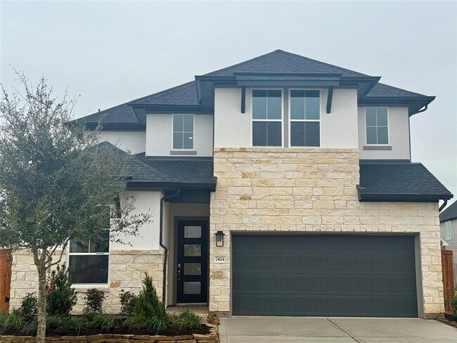 Foto del edificio - 7414 New Pecan Dr