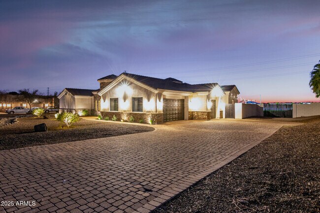 Foto del edificio - 2506 S 186th Dr