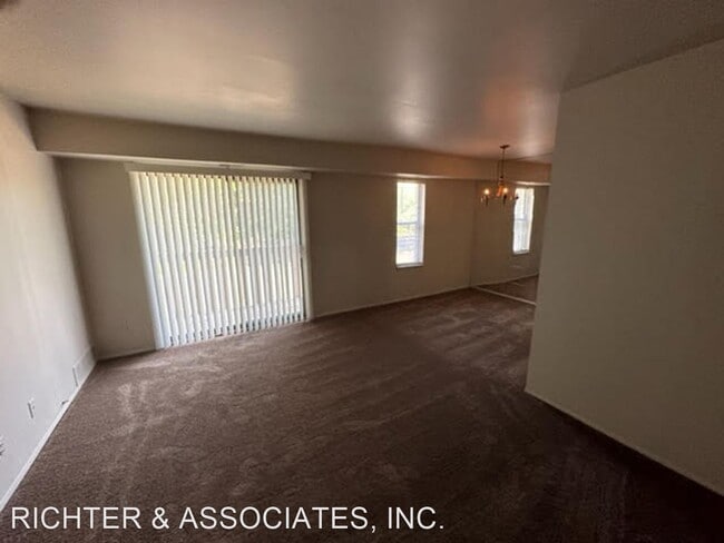 Building Photo - 2 br, 2 bath House - 31993 W. 12 MILE, #213