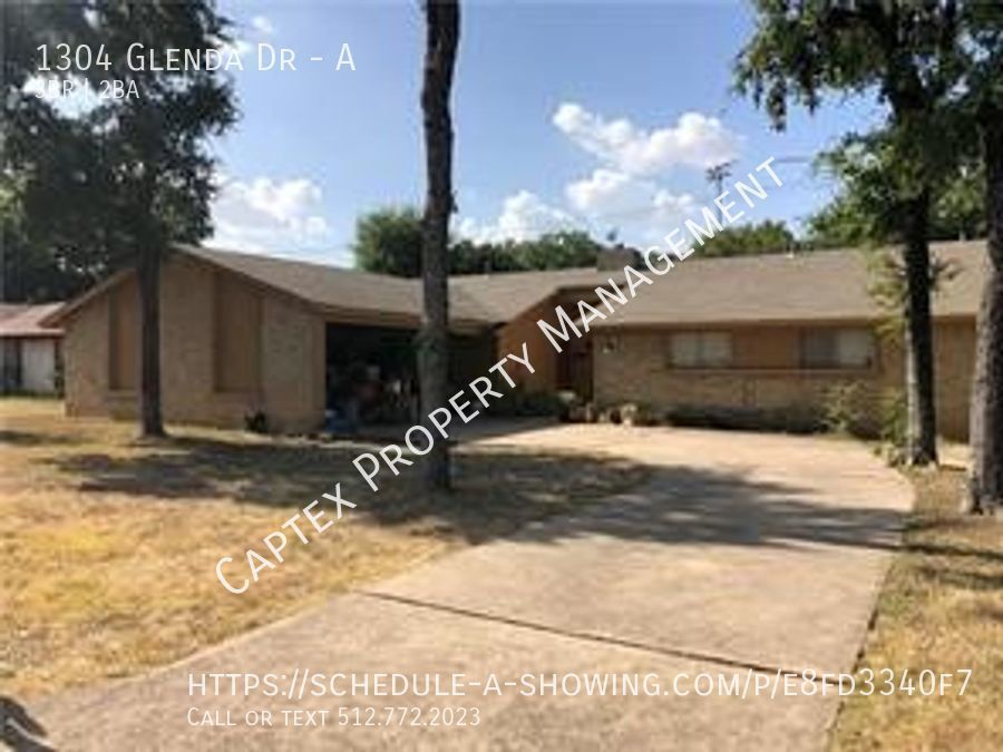 Primary Photo - Newly Remodeled 3 Bed 2 bath Duplex. Close...