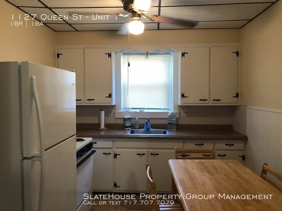 Primary Photo - 1127 Queen St